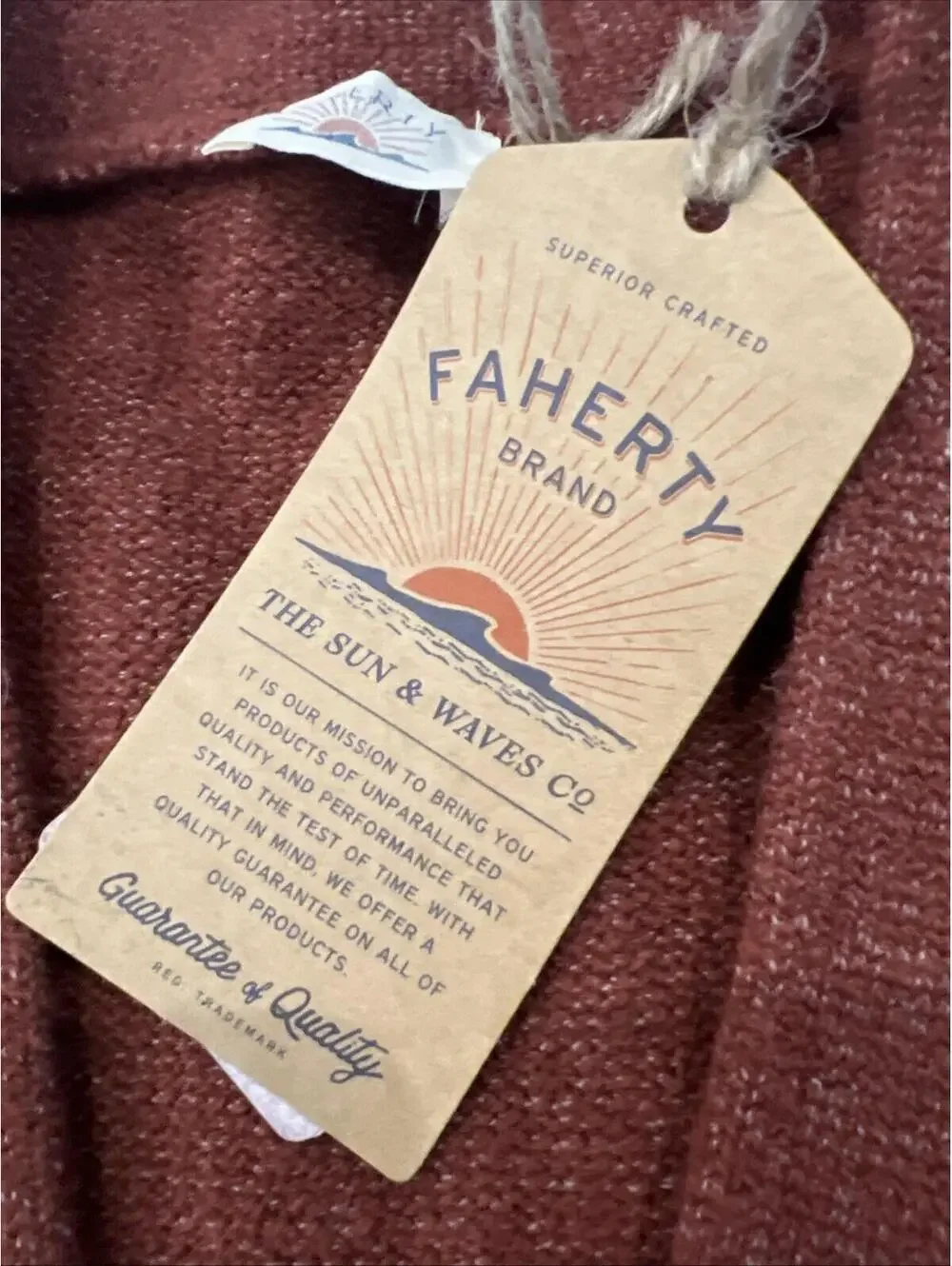 $168 Faherty Jackson V Neck Popover Sweater Smoked Paprika Size Medium - Picture 4 of 12